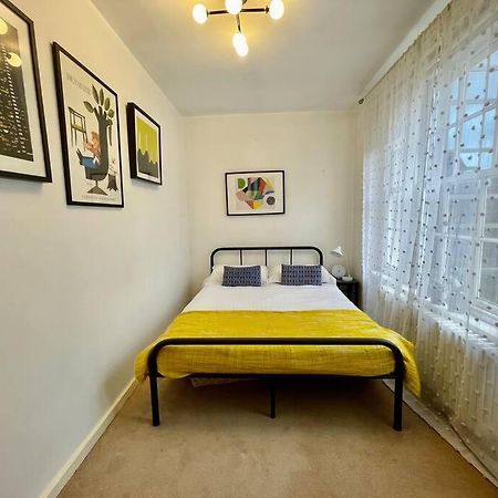 Gorgeous 2 Bedroom Apartment Edge Of Cabot Circus Bristol Luaran gambar